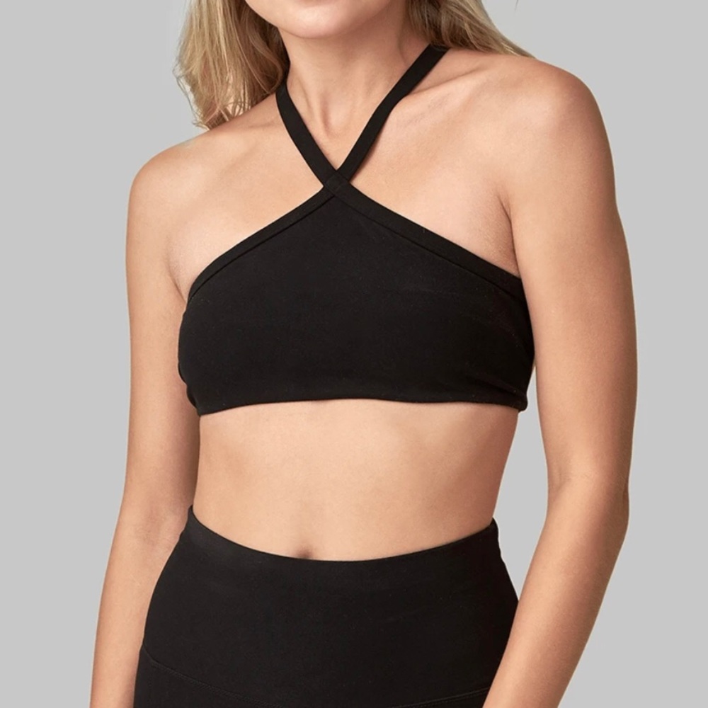 Wolven Elegant Black Halter Crop Top